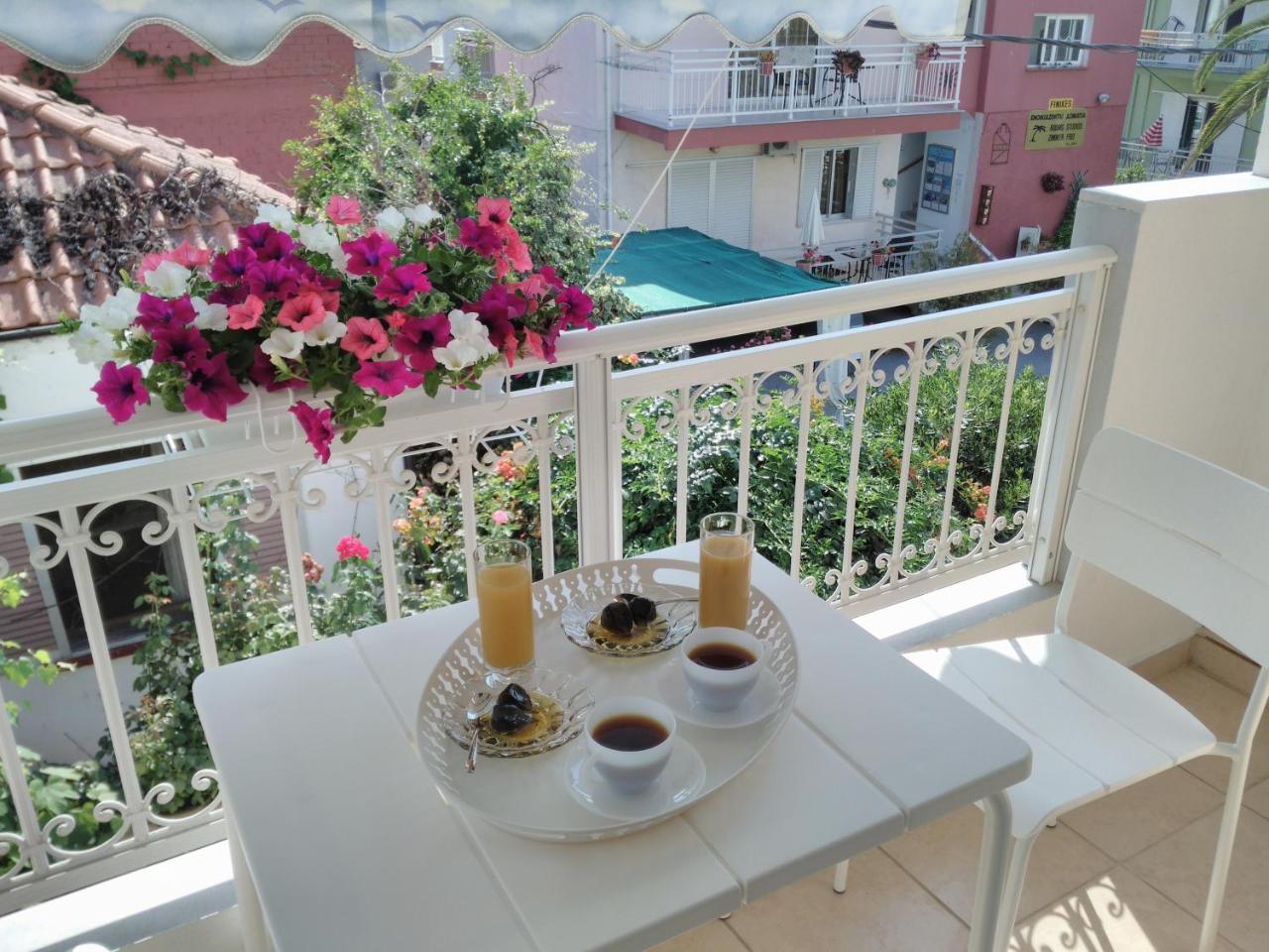 לימנאס Stratis Summertime Apartment מראה חיצוני תמונה